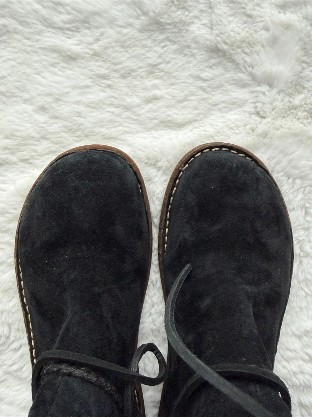 UGG Caspia Shearling Winter Ankle Boot Black Suede S/N 3335 size 9